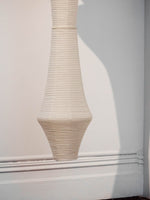 Bild in Gallery-Viewer laden, White Handcrafted Mulberry Paper Swag Light
