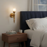Bild in Gallery-Viewer laden, Moderne Alabaster-Wandlampe – Französische elegante Wandleuchte für Schlafzimmer, Wohnzimmer, Flur