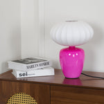 Bild in der Galerieansicht laden, Baiser Tischlampe
