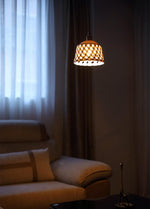 Bild in Gallery-Viewer laden, Woven Ceramic Brass Swag Pendant Light