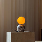 Charger l'image dans la visionneuse de galerie, Lampe de table Lucide en marbre