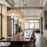 Charger l'image dans la visionneuse de galerie, Suspension Dôme Élégante en Albâtre Alariv - Éclairage Moderne en Pierre pour Salle à Manger ou Salon