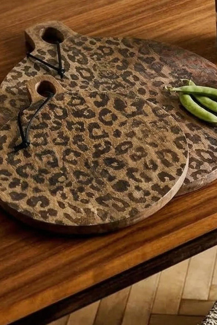 Leopard Solid Sapele Wood Board - Functional Dining Accessory for Kitchen