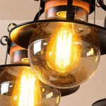 Charger l'image dans la visionneuse de galerie, Amber glass globe detail