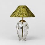 Bild in Gallery-Viewer laden, Floral glass table lamp with green textured fabric shade front view
