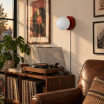 Bild in Gallery-Viewer laden, Nuvol Glass Plug-In Wall Light