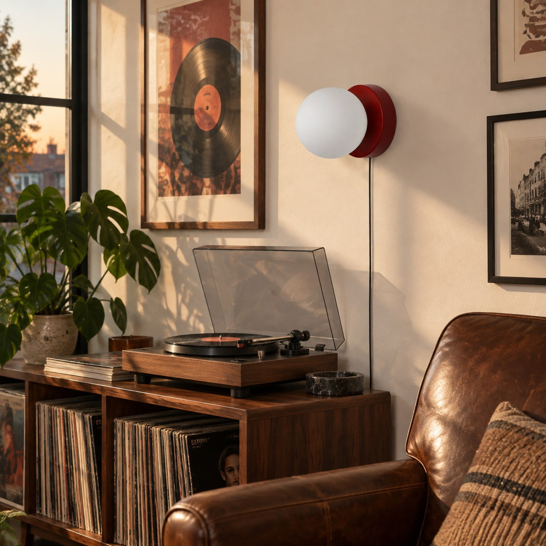 Nuvol Glass Plug-In Wall Light