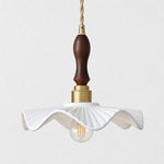 Bild in Gallery-Viewer laden, Vintage Ceramic Wave Pendant Lamp