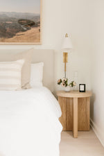 Load image into Gallery viewer, Curves Plug-In Sconce