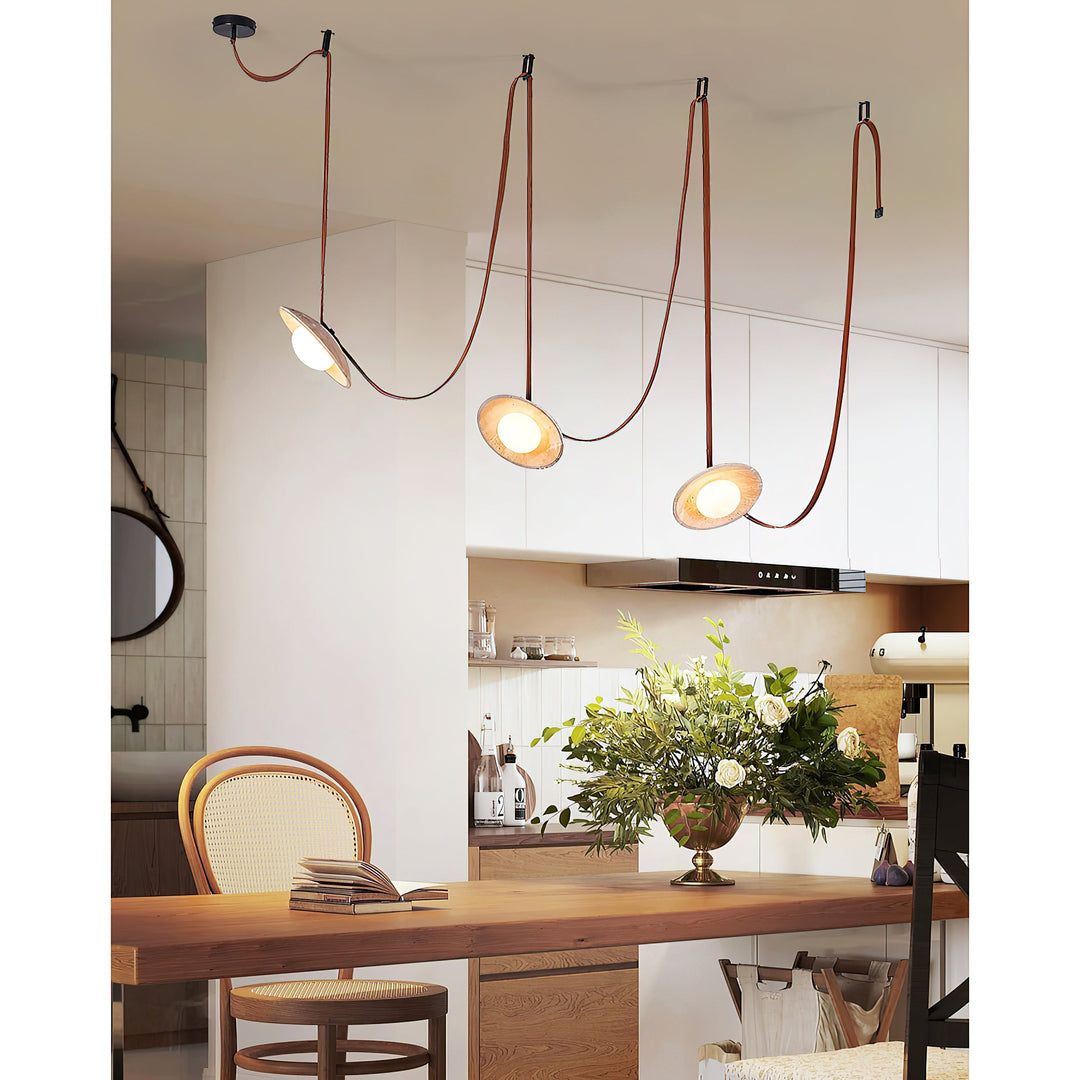 Lampe suspendue Light Rail en cuir