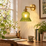 Cargar imagen en el visor de la Galería, Vintage Brass Pineapple Glass Wall Lamp