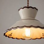 Bild in Gallery-Viewer laden, French Vintage Scalloped Ceramic Pendant Light 11