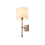 Charger l'image dans la visionneuse de galerie, Applique murale Atticus avec abat-jour en tissu - Lampe murale moderne en laiton pour chambre et couloir