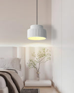 Charger l&#39;image dans la visionneuse de galerie, Lampe suspendue en résine de style nordique traditionnel orange câblée
