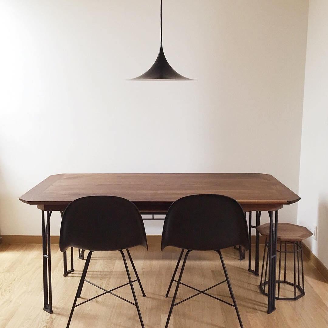 Arch-Shaped Aluminum Plug-In Pendant Light