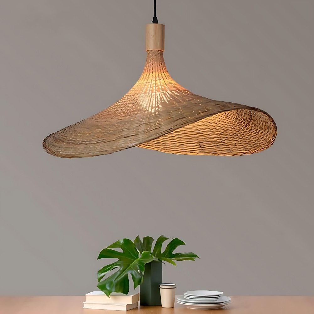 Rustikaler Raphia Charme Rattan-Leuchte