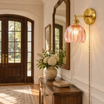 Charger l'image dans la visionneuse de galerie, Tulip glass plug-in wall sconce detail