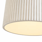 Cargar imagen en el visor de la Galería, Ceramic shade detail