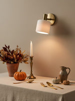 Cargar imagen en el visor de la Galería, Aplique de pared pivotante de porcelana moderna Cerova 
