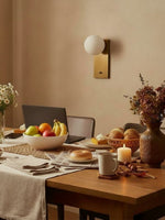 Charger l'image dans la visionneuse de galerie, Applique murale Metio Dome en métal, style moderne du milieu du siècle – Applique murale silhouette en dôme pour salon