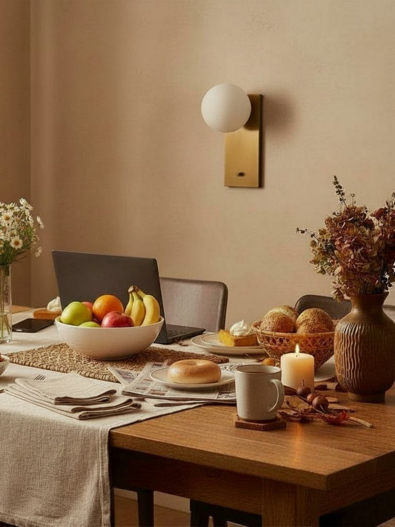 Applique murale Metio Dome en métal, style moderne du milieu du siècle – Applique murale silhouette en dôme pour salon