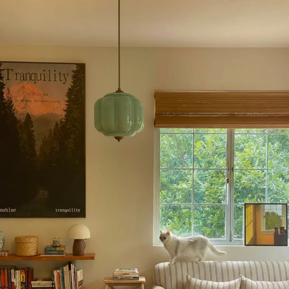 Eloise Muschelförmige Vintage Milchglas Halbeinbau-Hängeleuchte
